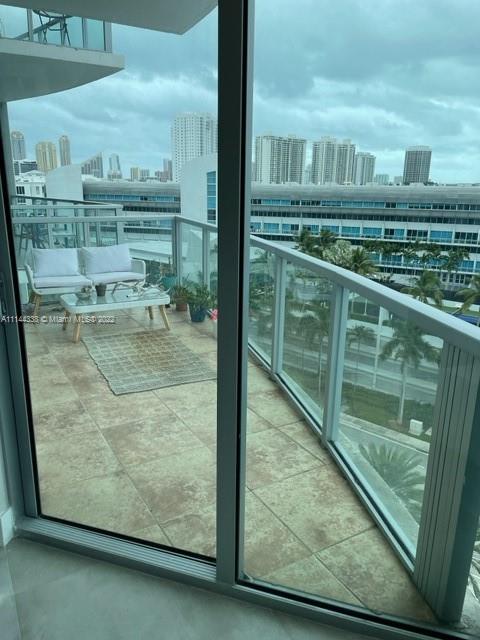 UPTOWN MARINA LOFTS CONDO - Residential