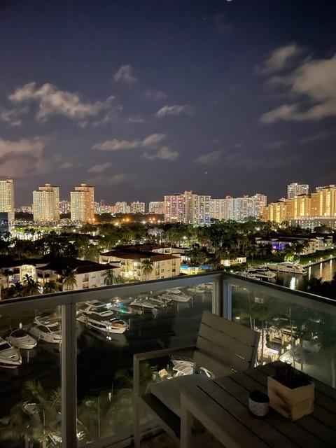 UPTOWN MARINA LOFTS CONDO - Residential