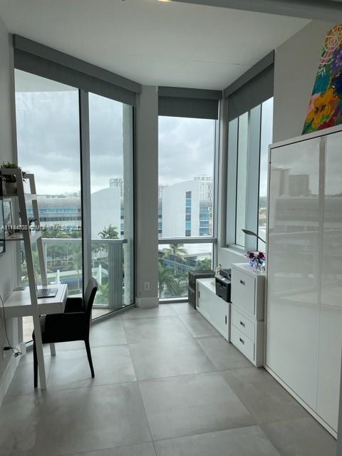 UPTOWN MARINA LOFTS CONDO - Residential