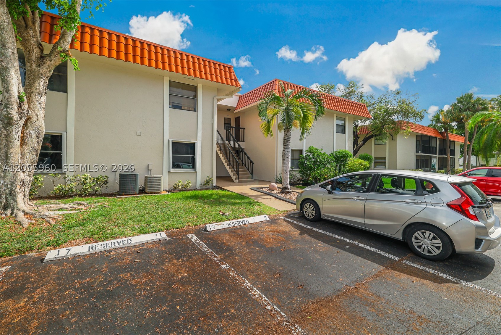 9732 Hammocks Blvd 203-17