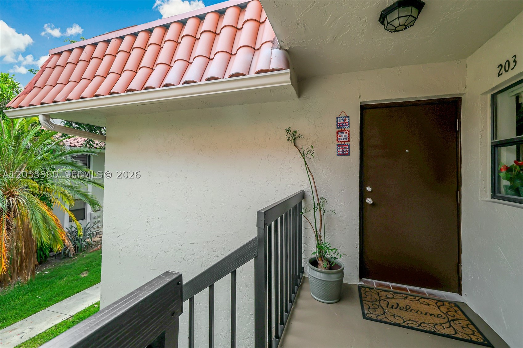 9732 Hammocks Blvd 203-17