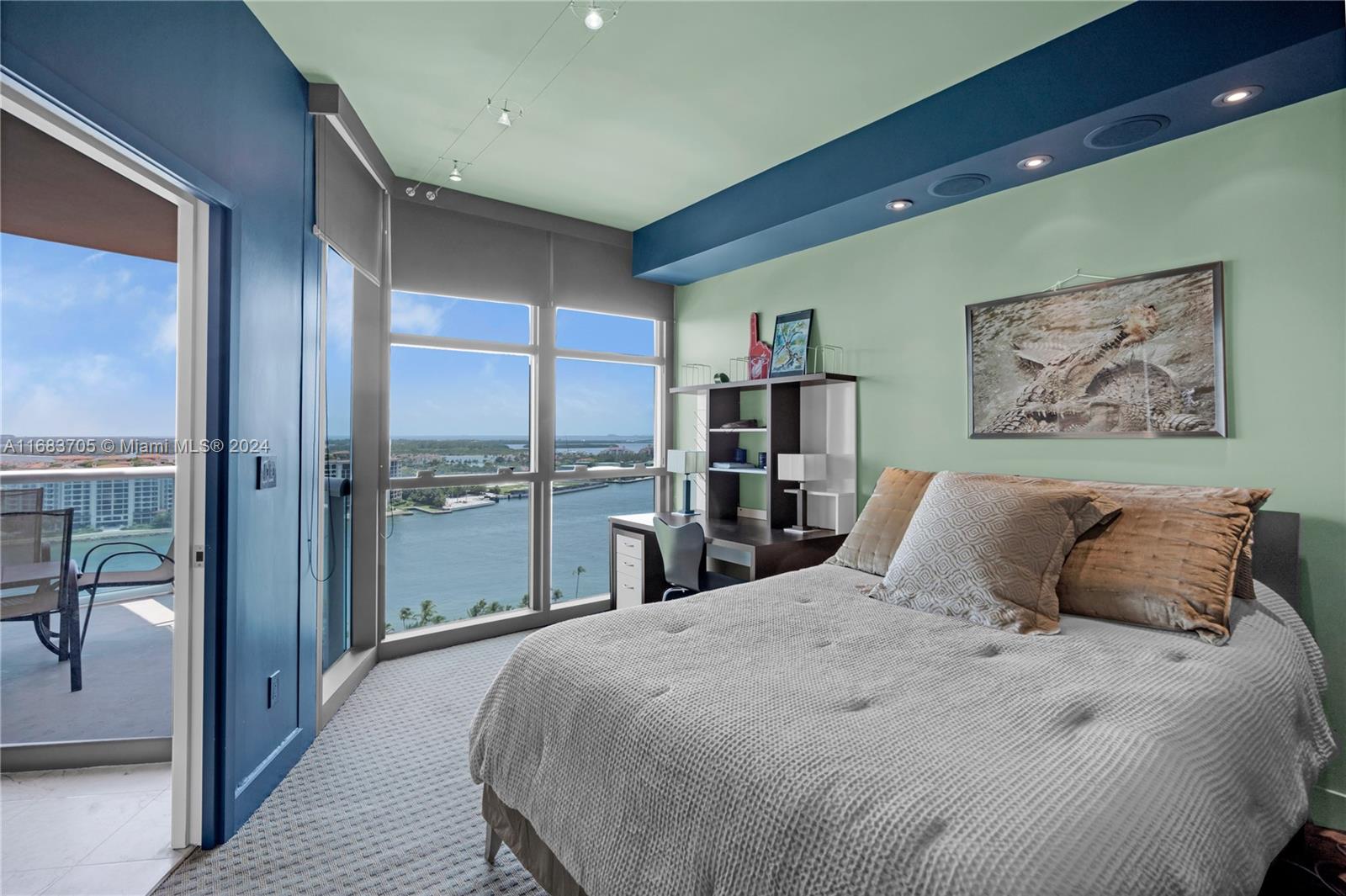 PORTOFINO TOWER CONDO - Residential