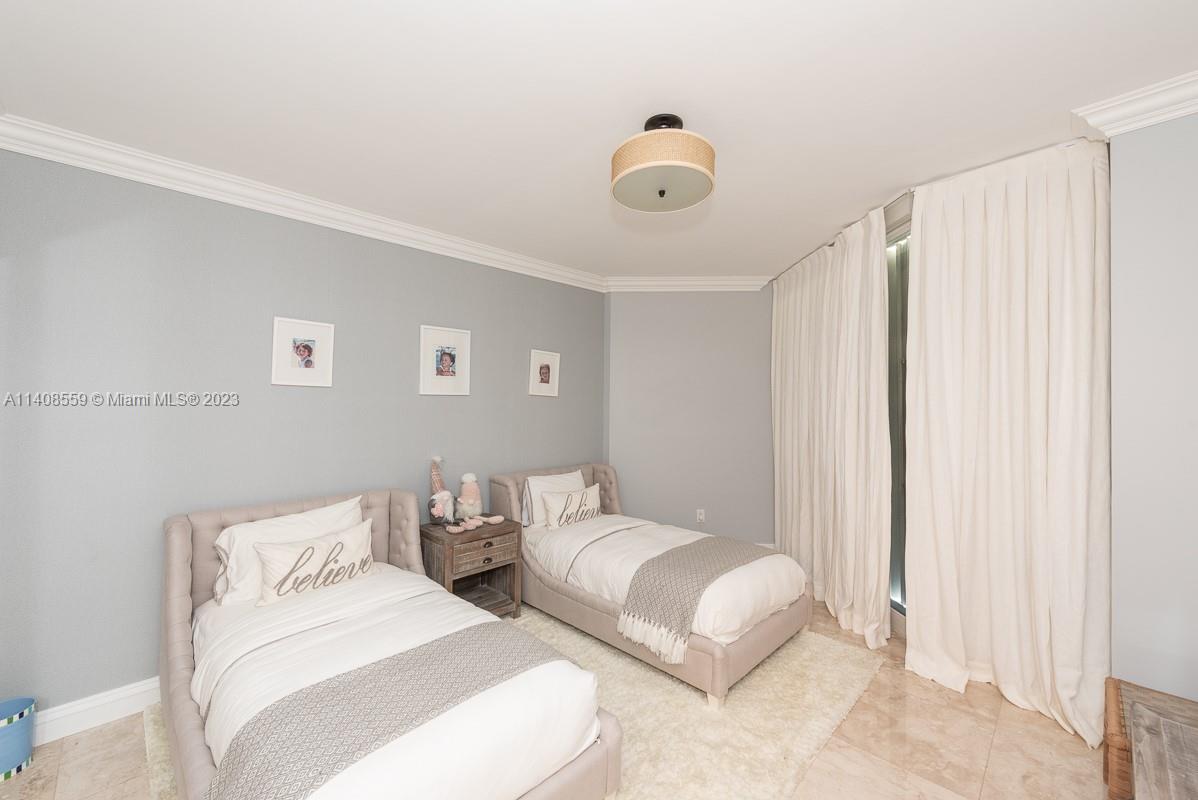 SOLIMAR CONDOMINIUM - Residential