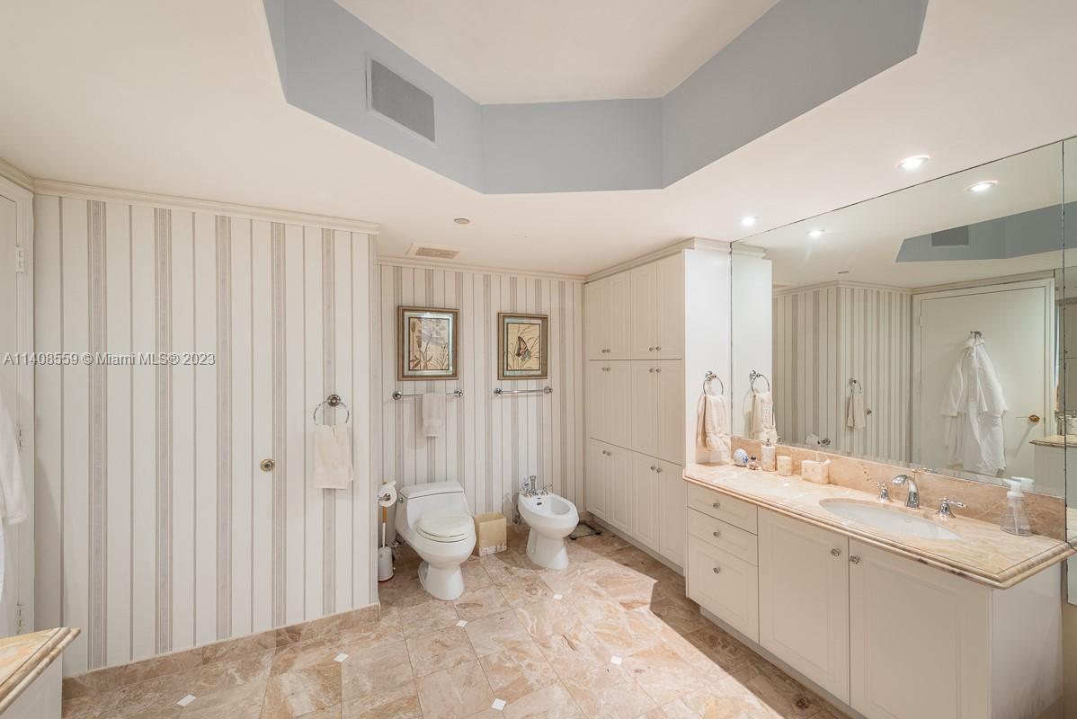 SOLIMAR CONDOMINIUM - Residential