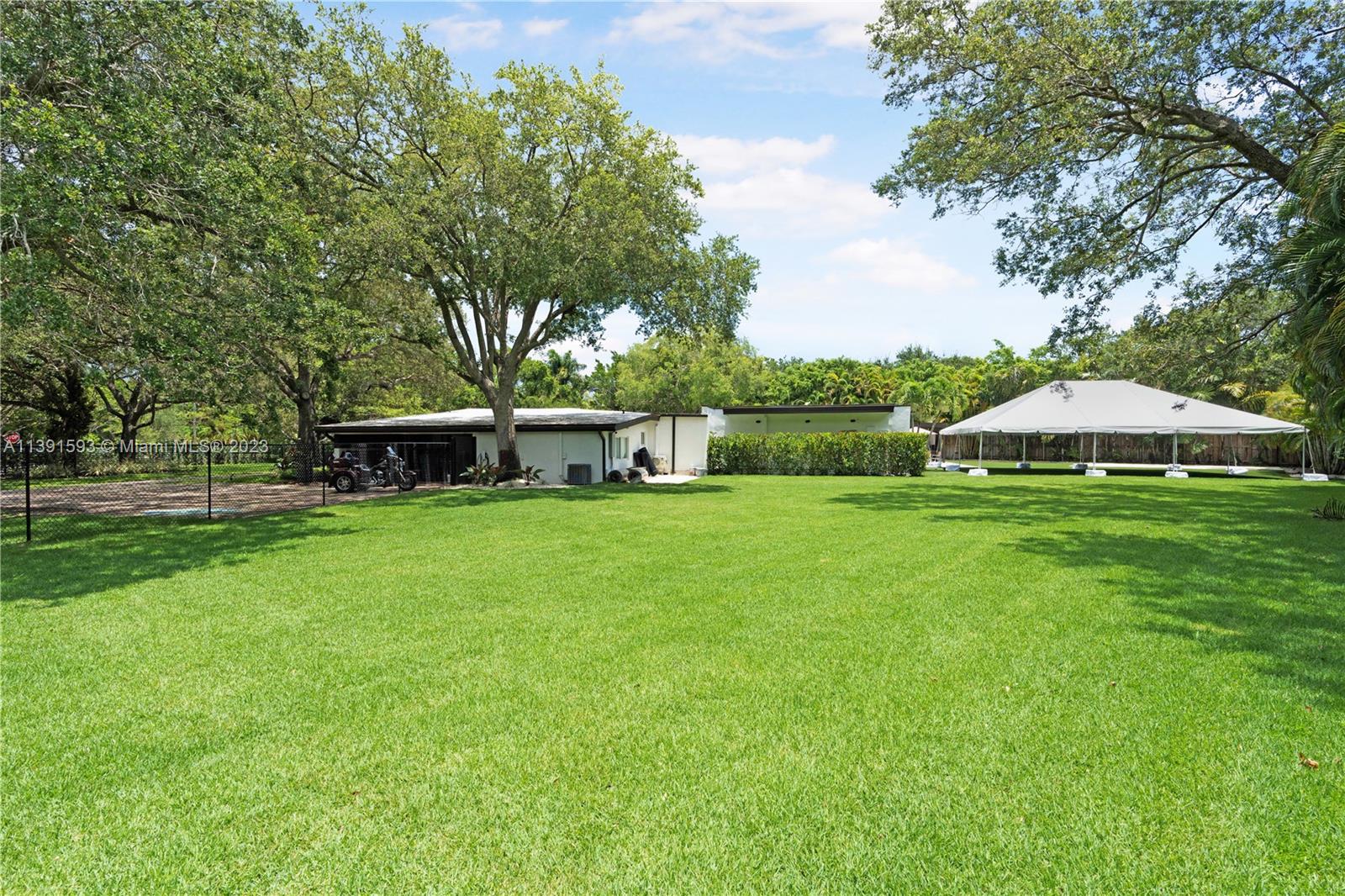 OAKRIDGE ESTATES SEC 2 - Residential