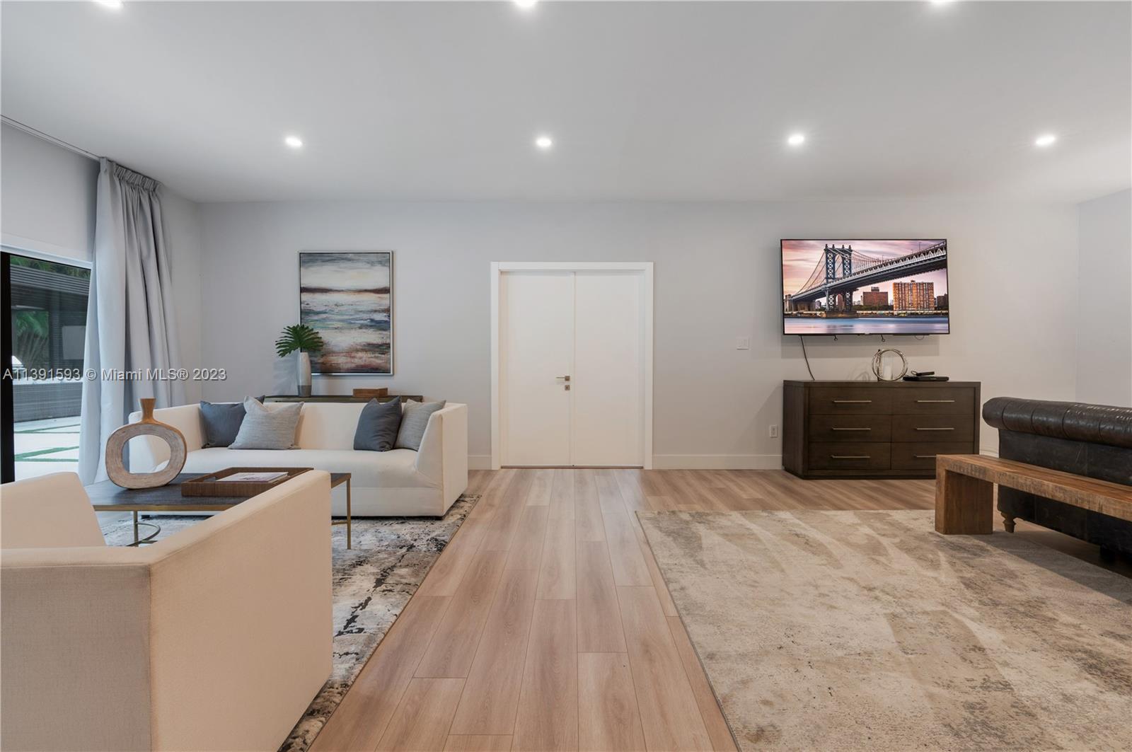 OAKRIDGE ESTATES SEC 2 - Residential