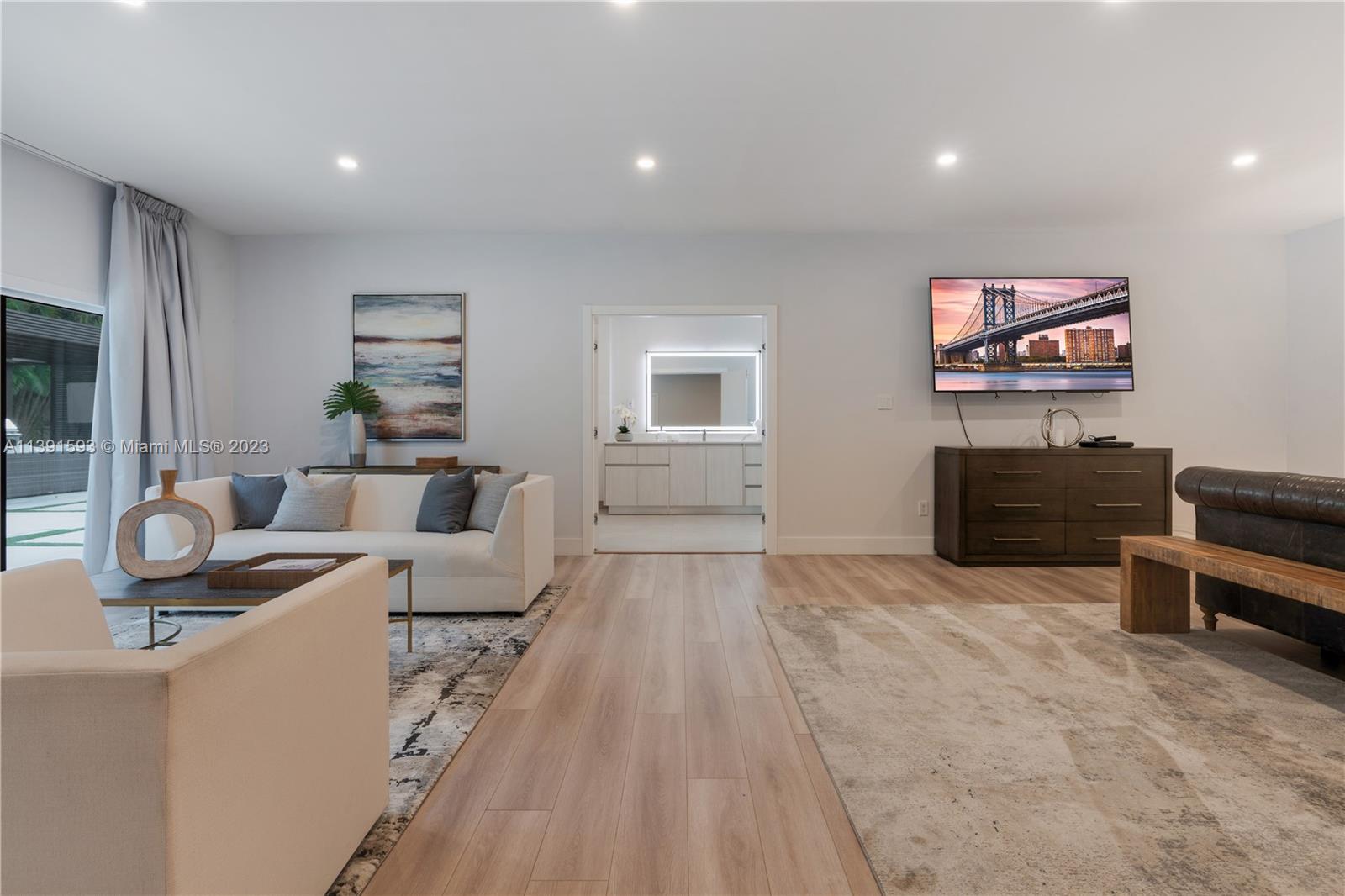 OAKRIDGE ESTATES SEC 2 - Residential