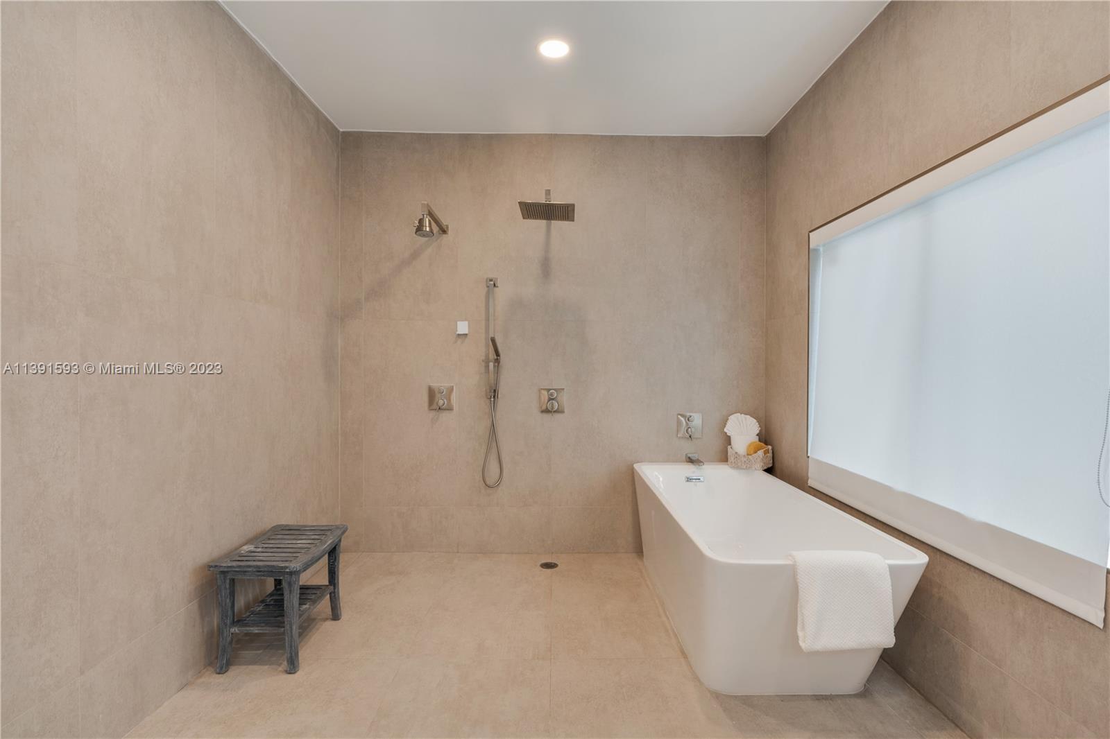 OAKRIDGE ESTATES SEC 2 - Residential