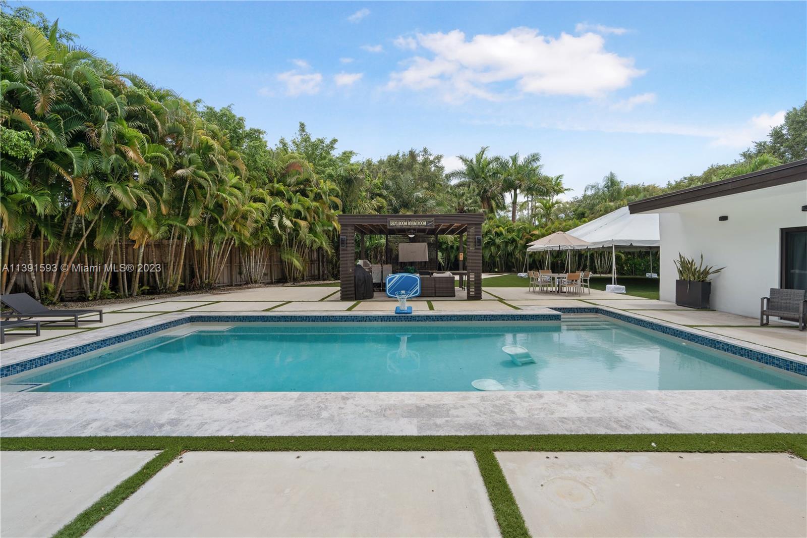 OAKRIDGE ESTATES SEC 2 - Residential