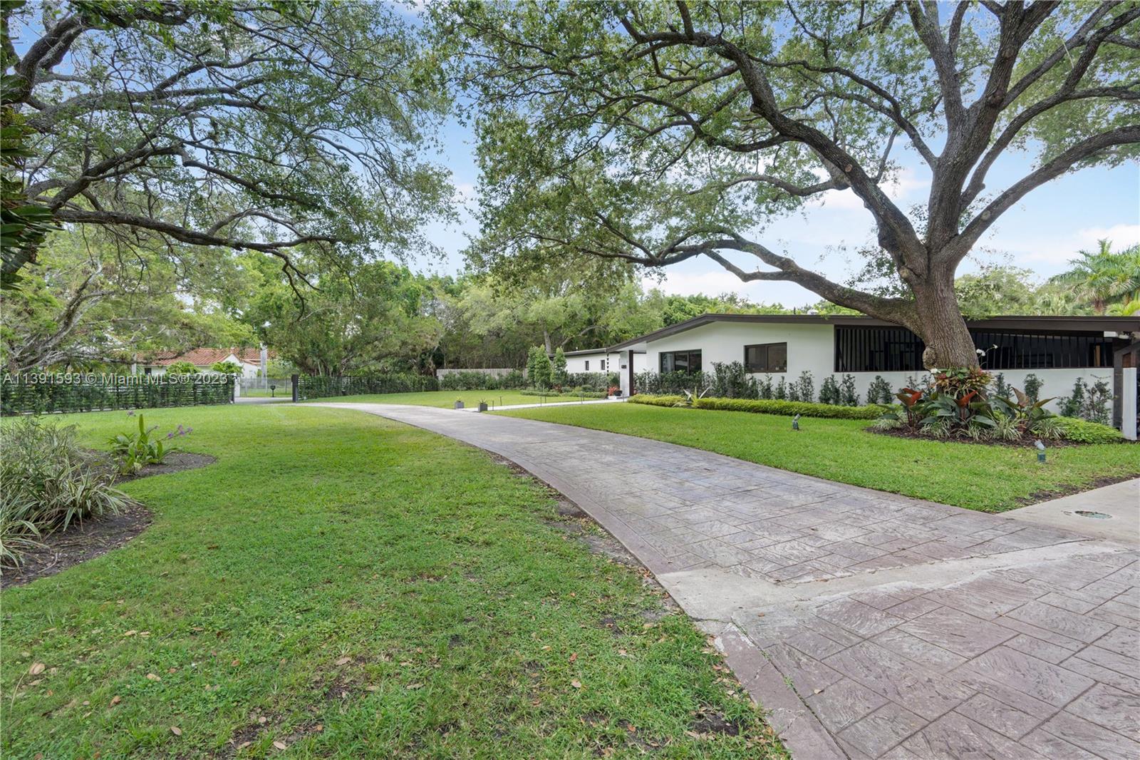 OAKRIDGE ESTATES SEC 2 - Residential