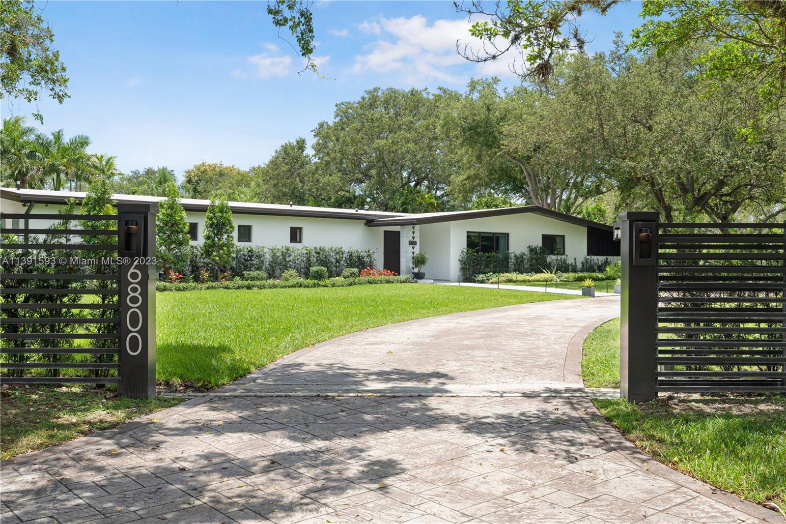 OAKRIDGE ESTATES SEC 2 - Residential