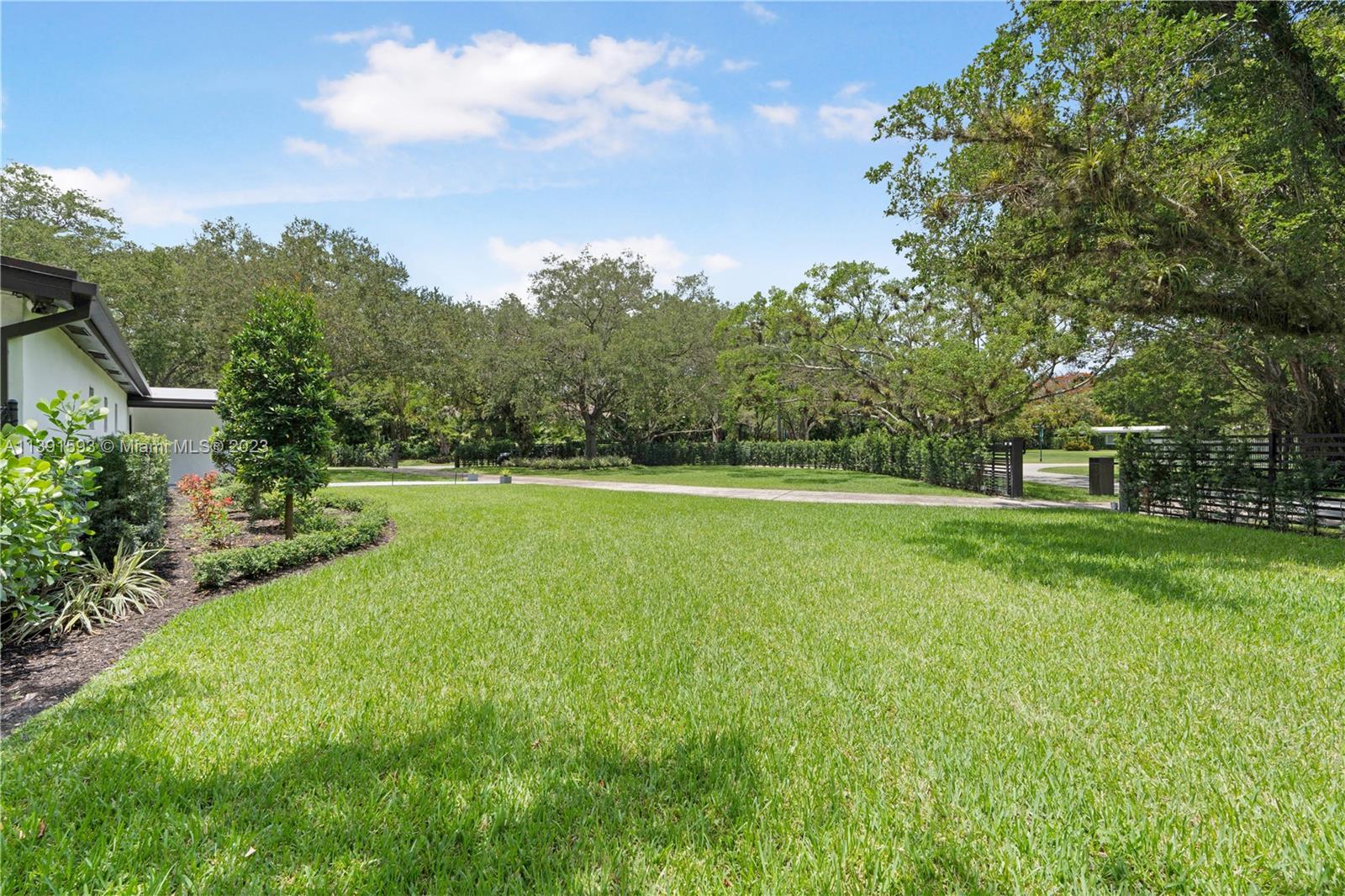 OAKRIDGE ESTATES SEC 2 - Residential