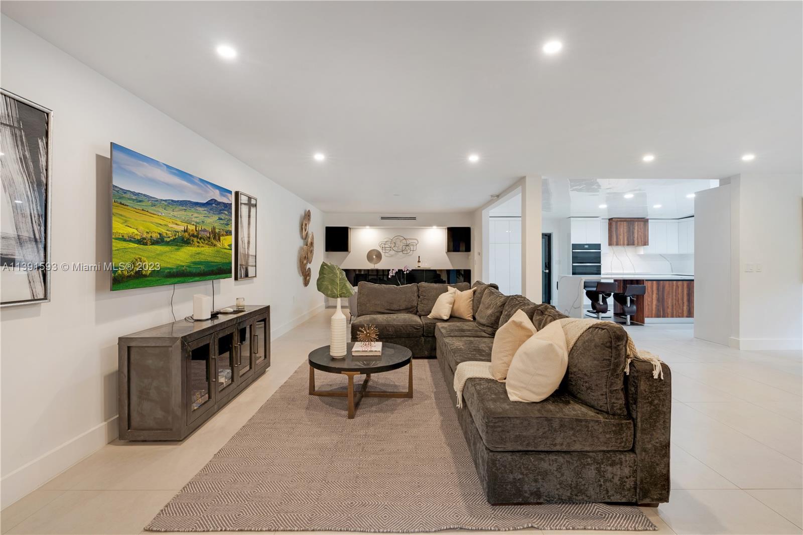 OAKRIDGE ESTATES SEC 2 - Residential