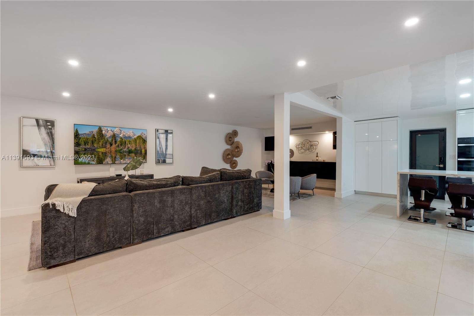 OAKRIDGE ESTATES SEC 2 - Residential