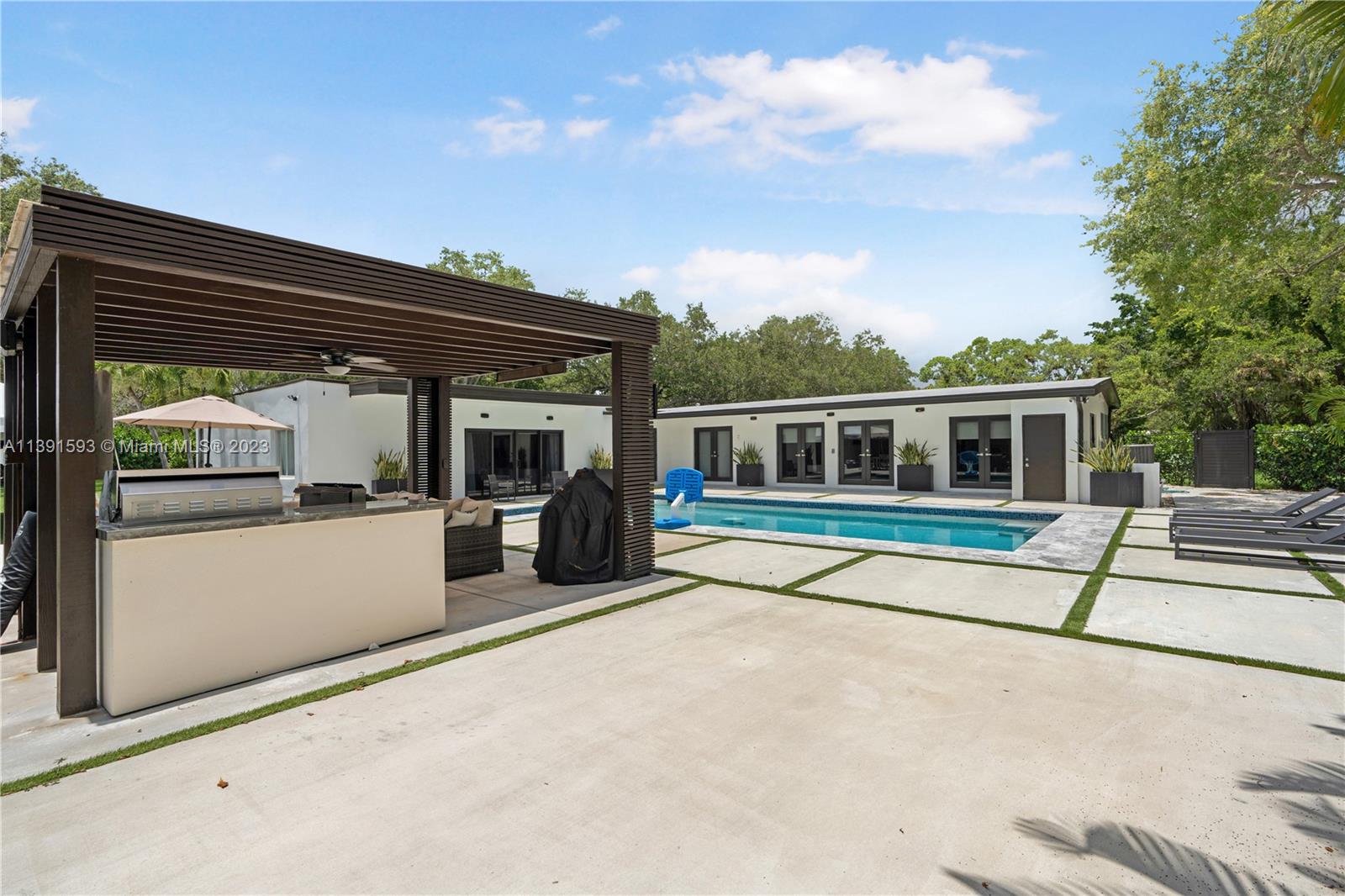 OAKRIDGE ESTATES SEC 2 - Residential