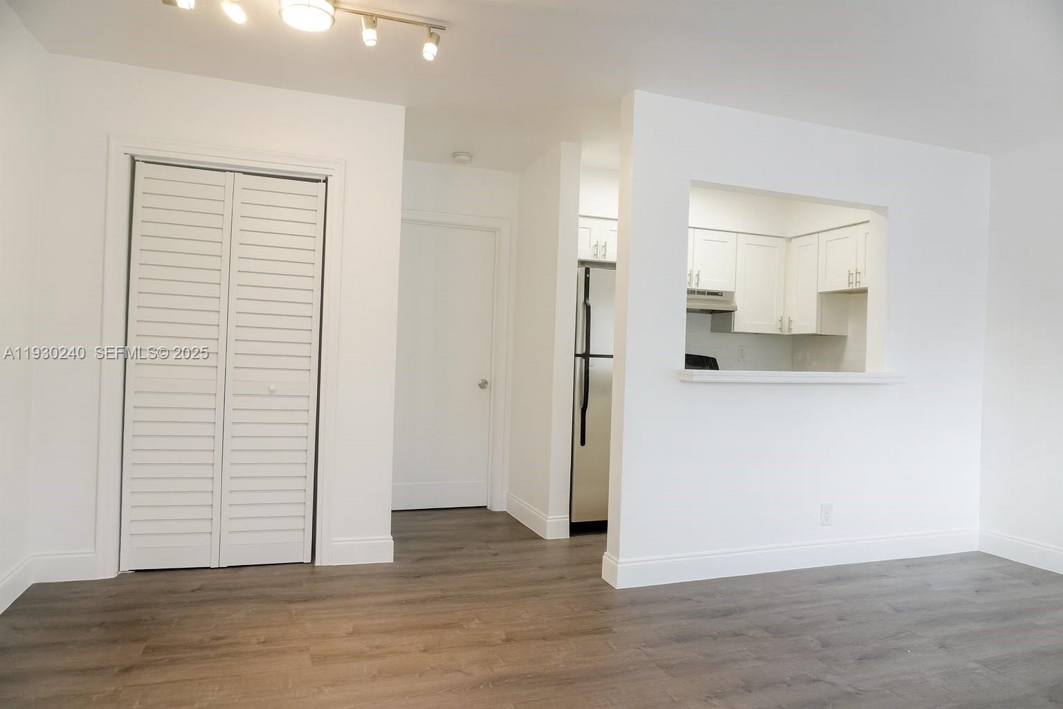 EVERGLADE LAND SALES CO - Residential Lease