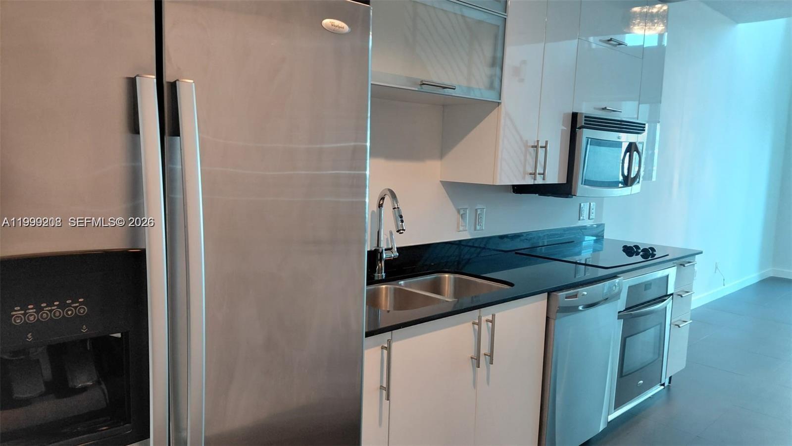 INFINITY AT BRICKELL COND - Residential Lease