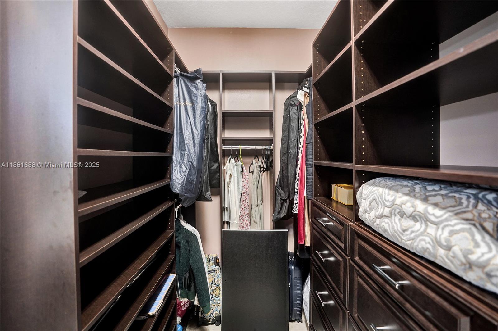 PORTOSOL - Residential