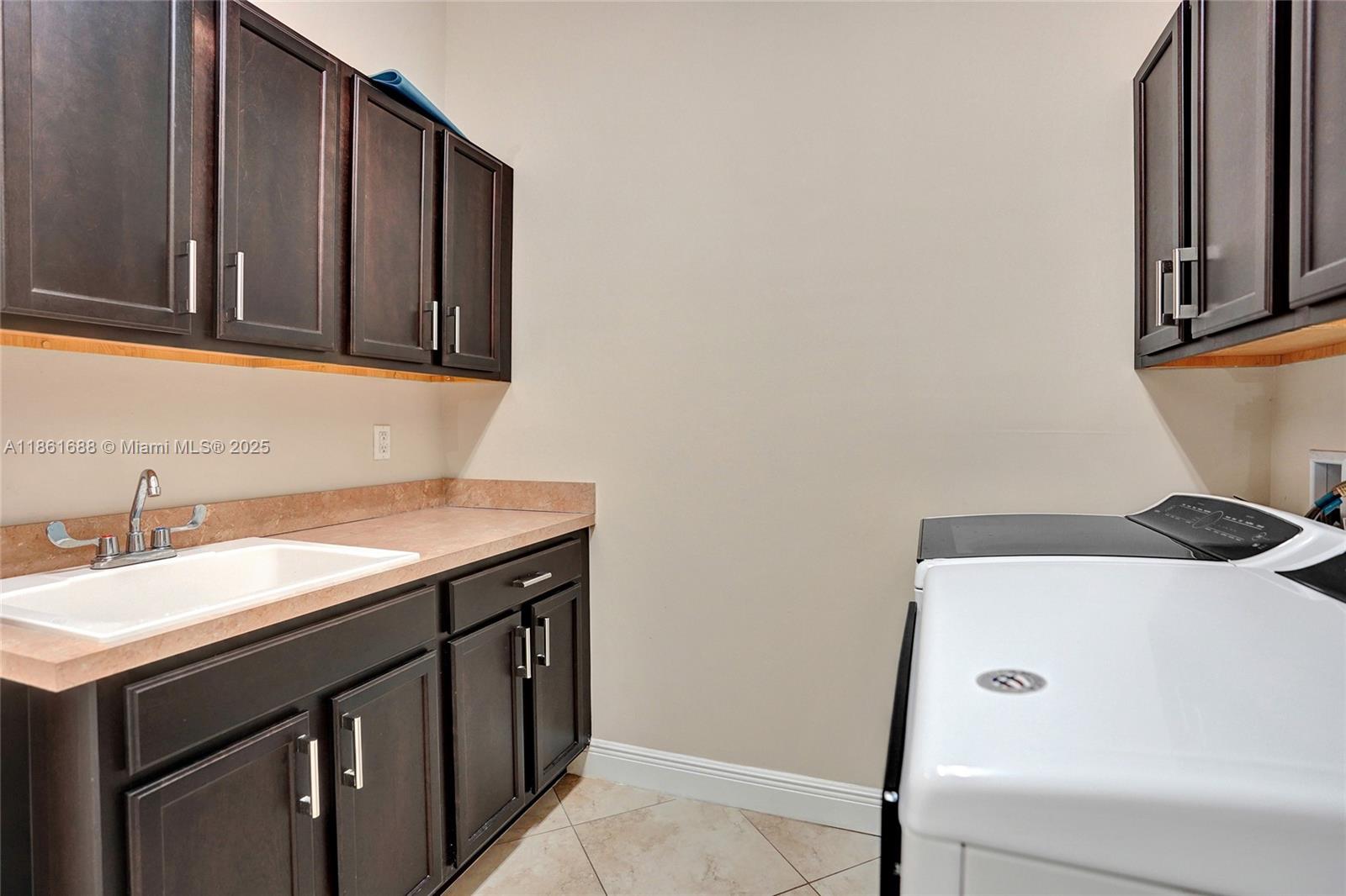 PORTOSOL - Residential