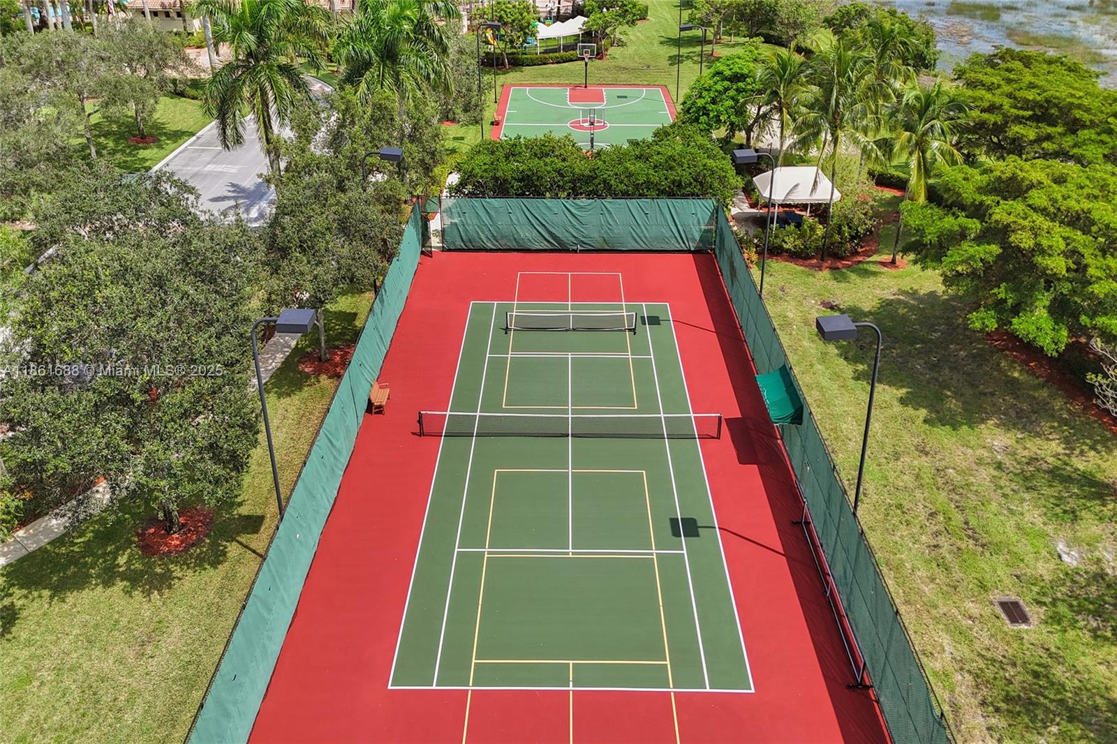 PORTOSOL - Residential