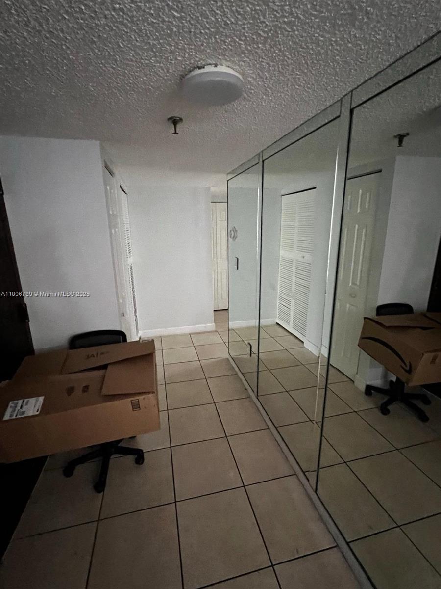 GREYNOLDS PARK CLUB CONDO - Residential