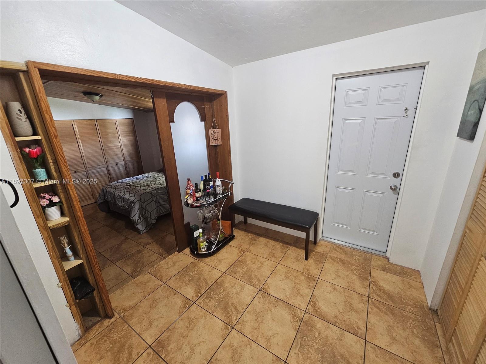TAMIAMI PINES - Residential