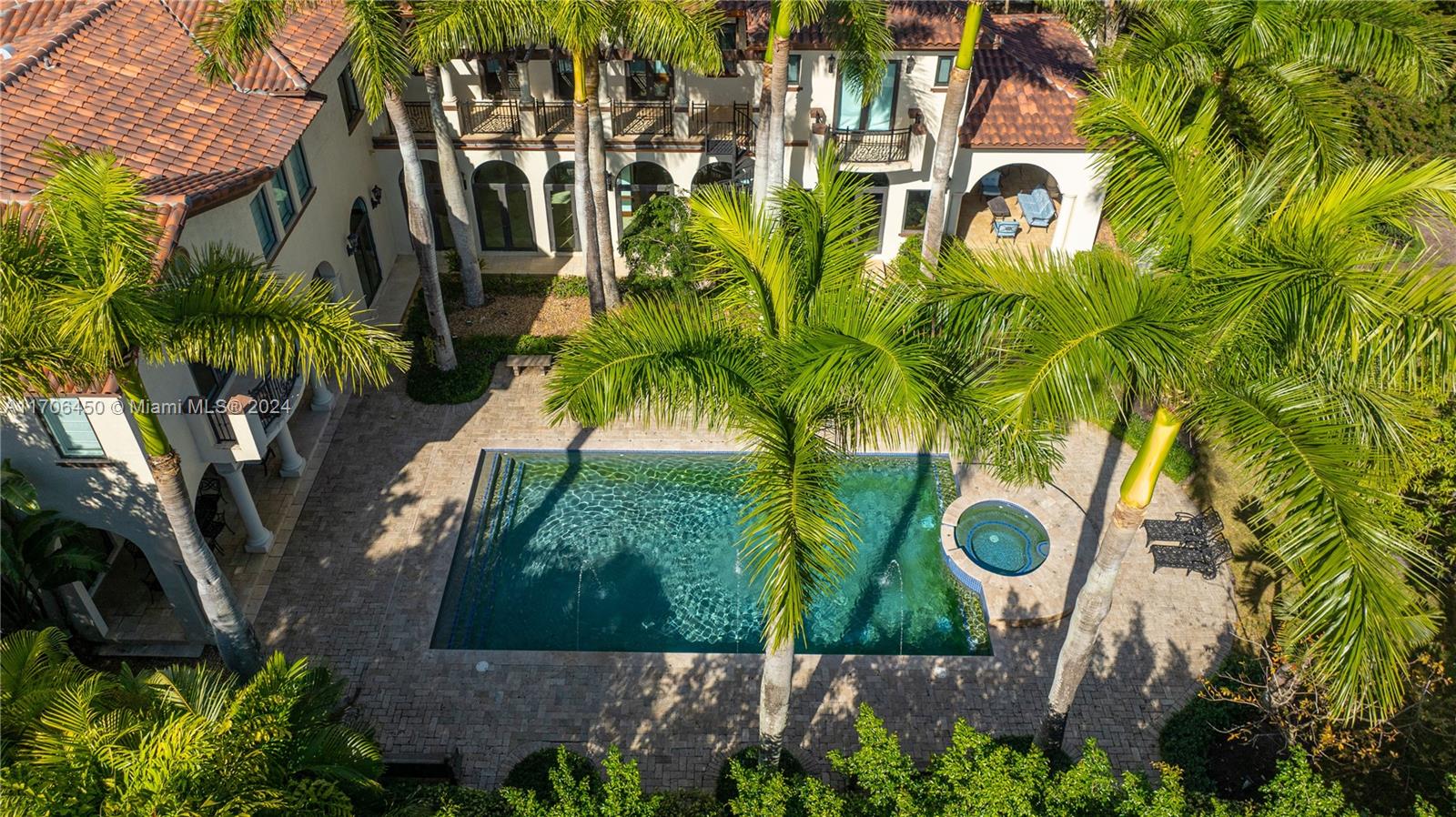 HELMS COUNTRY ESTATES ADD - Residential