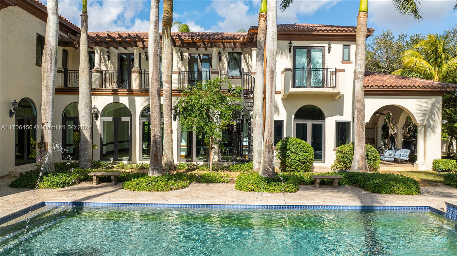 HELMS COUNTRY ESTATES ADD - Residential