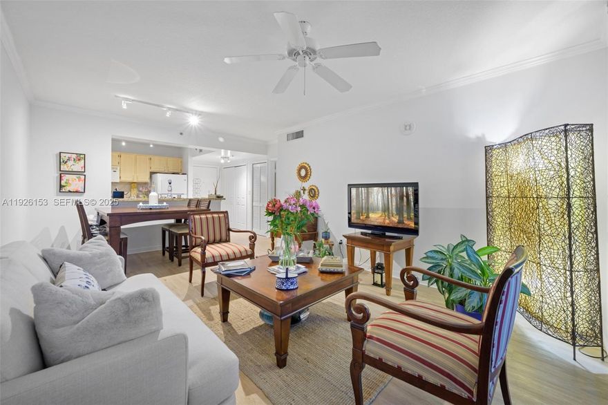 Exceptional opportunity in Coral Gables at $315,000.
This well-appointed 1-bedroom, 1-bath residence at Davinci offers unbeatable convenience just steps from Coral Gables’ premier dining, shopping, and business districts. The unit features a bright and efficient layout, ample storage, and a comfortable living space. The building provides secured access and assigned parking, making it an excellent choice for buyers seeking a centrally located property or investors looking for strong rental demand.