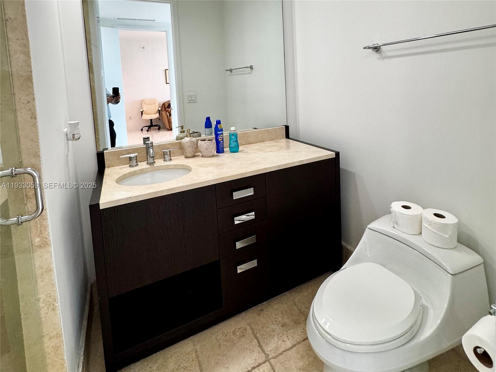 TRUMP ROYALE CONDO - Residential