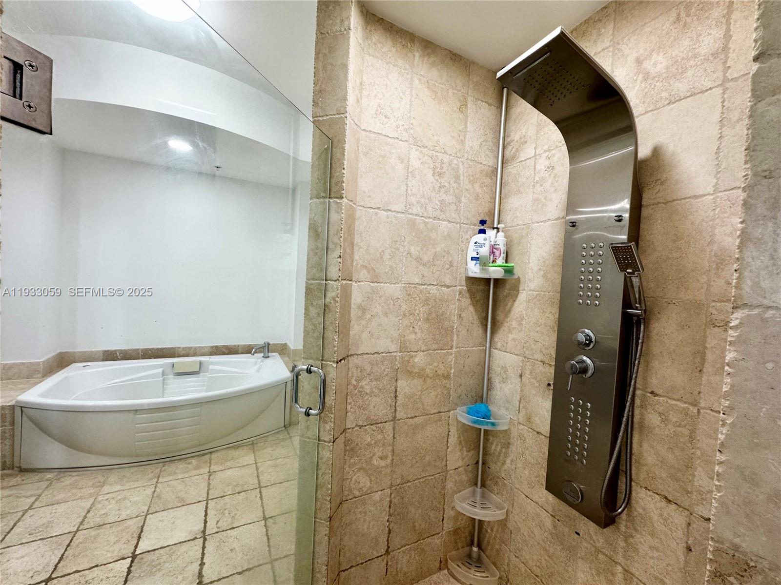 TRUMP ROYALE CONDO - Residential