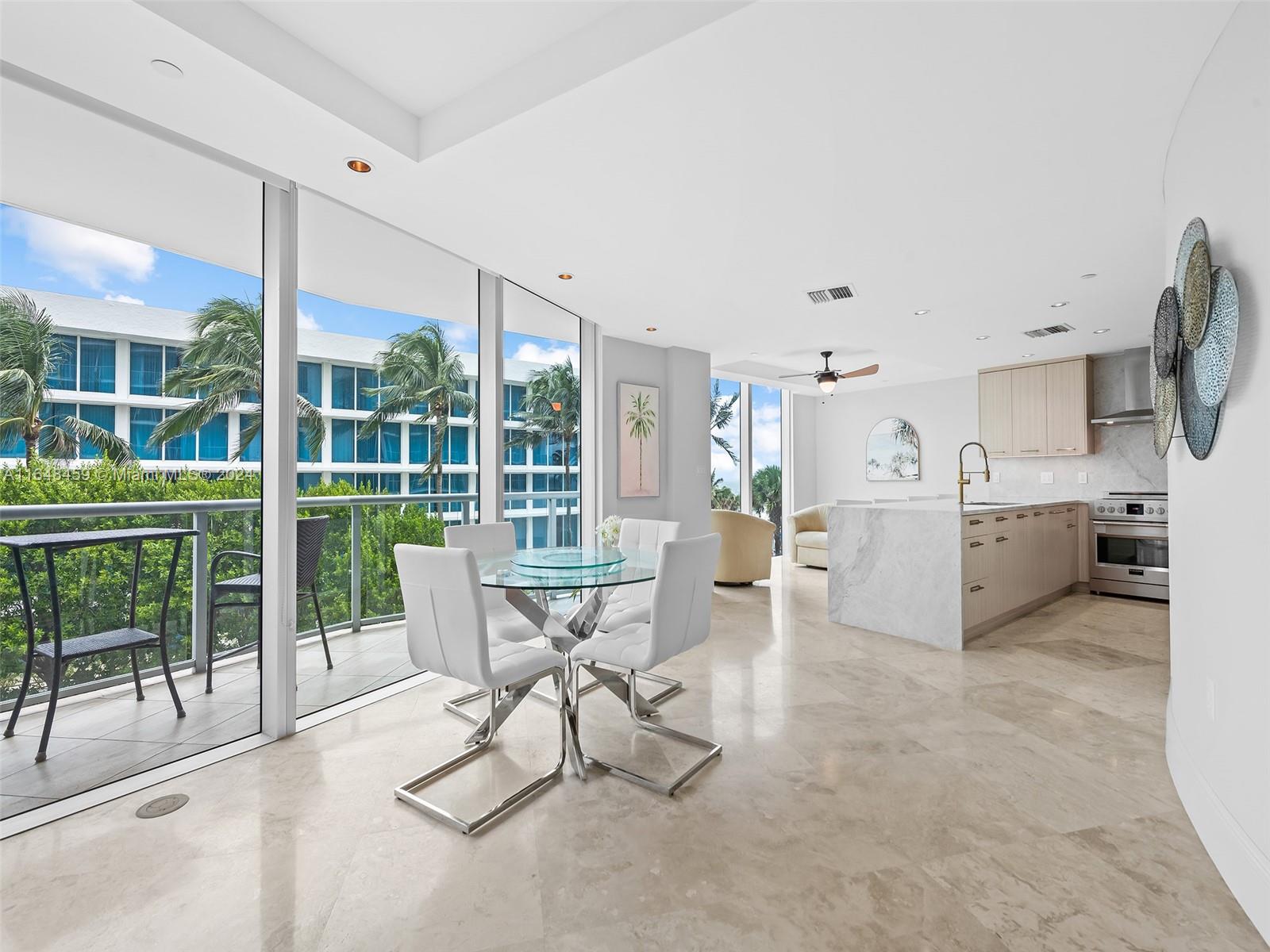 COCONUT GROVE RESIDENCES - Residential