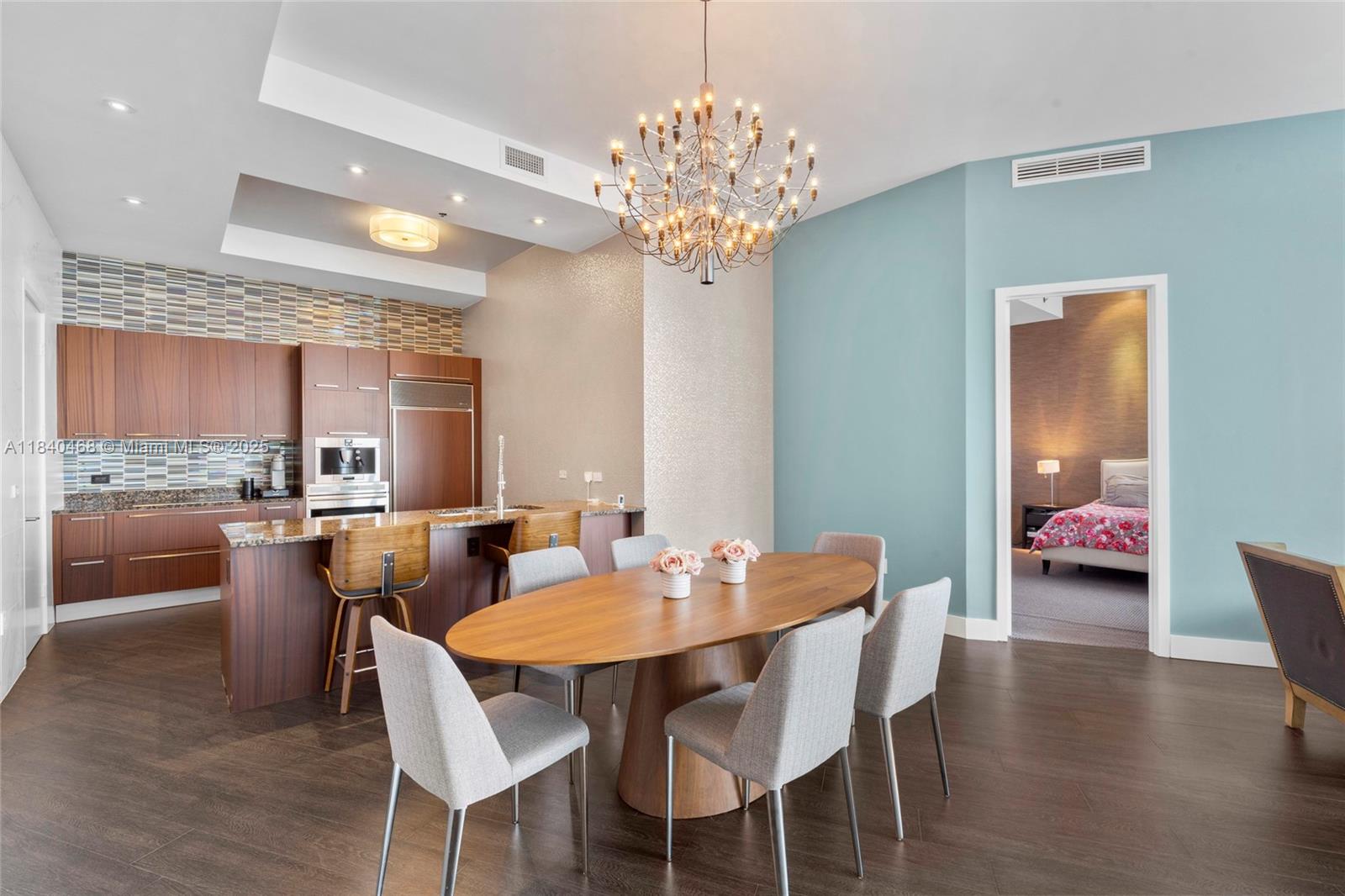 TDR TOWER I CONDO - Residential Lease