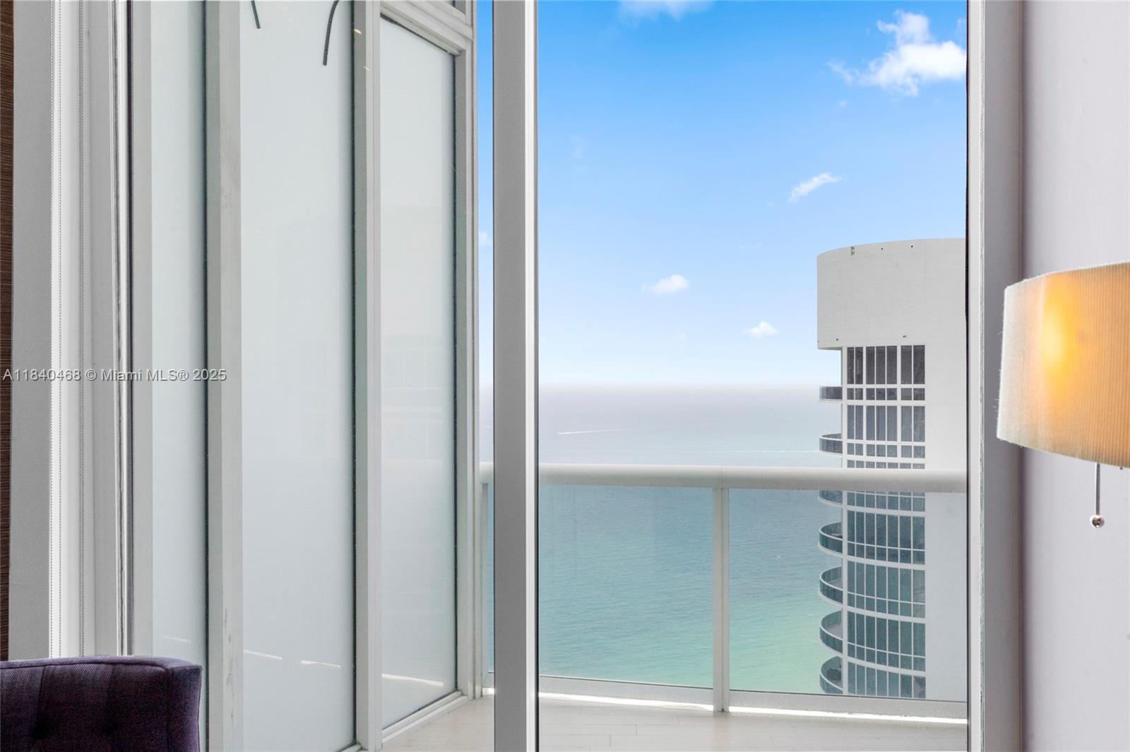 TDR TOWER I CONDO - Residential Lease