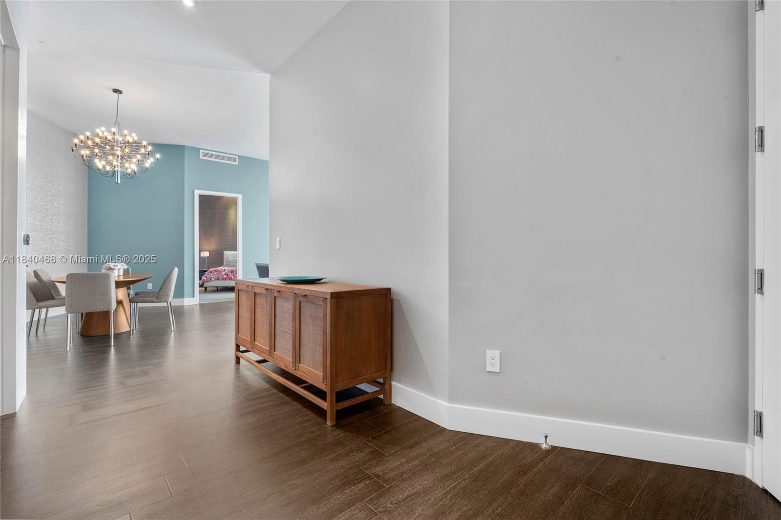 TDR TOWER I CONDO - Residential Lease