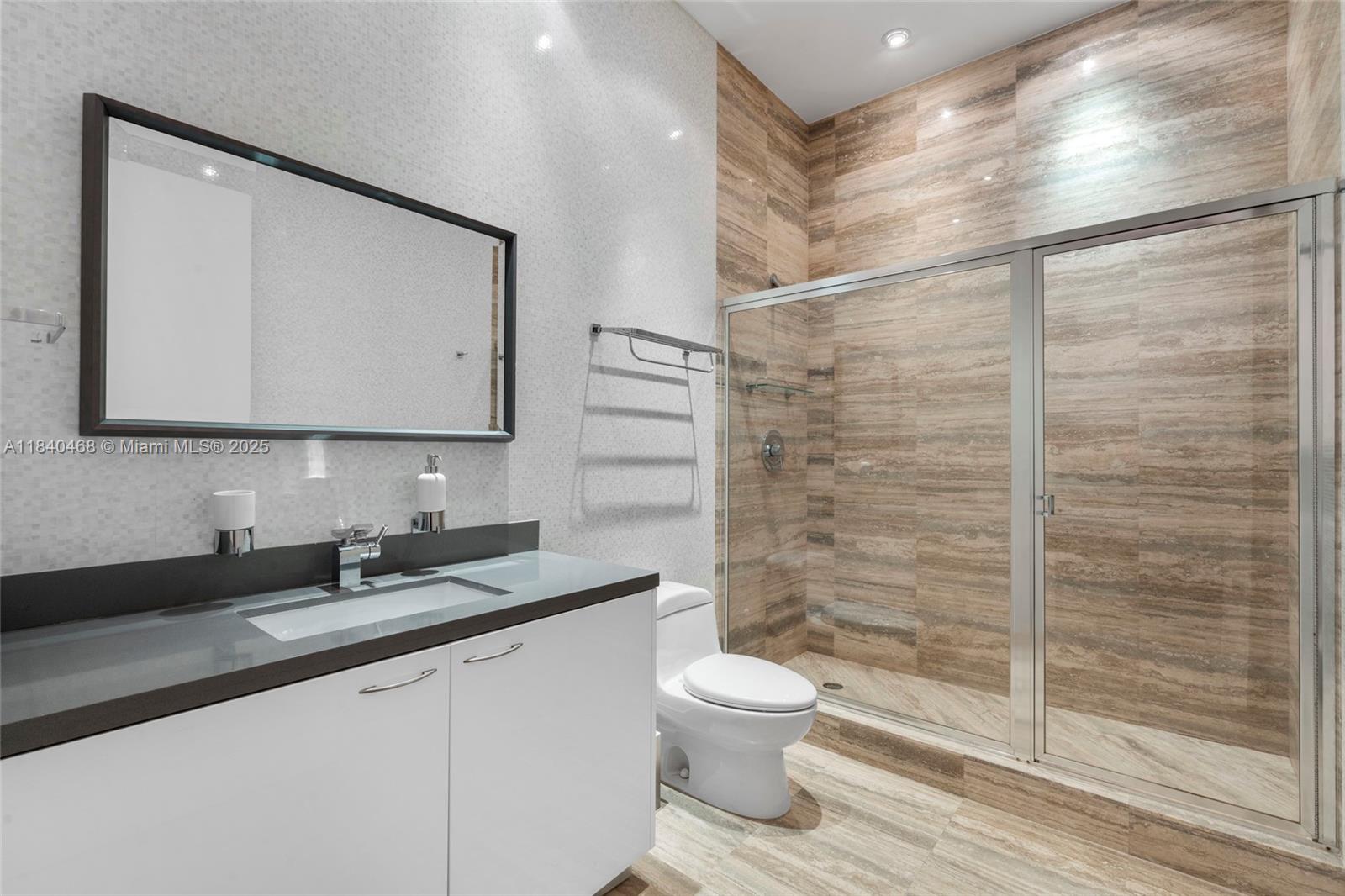 TDR TOWER I CONDO - Residential Lease