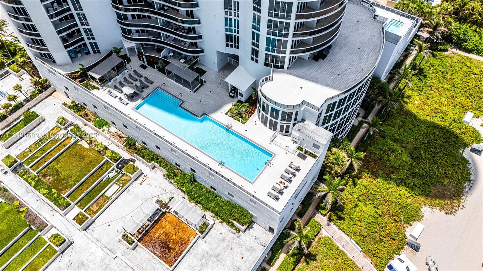 TDR TOWER I CONDO - Residential Lease