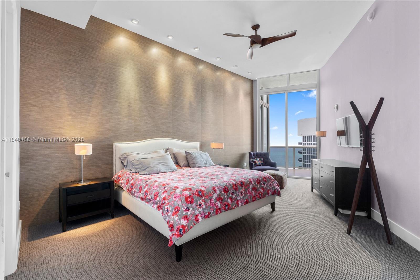 TDR TOWER I CONDO - Residential Lease