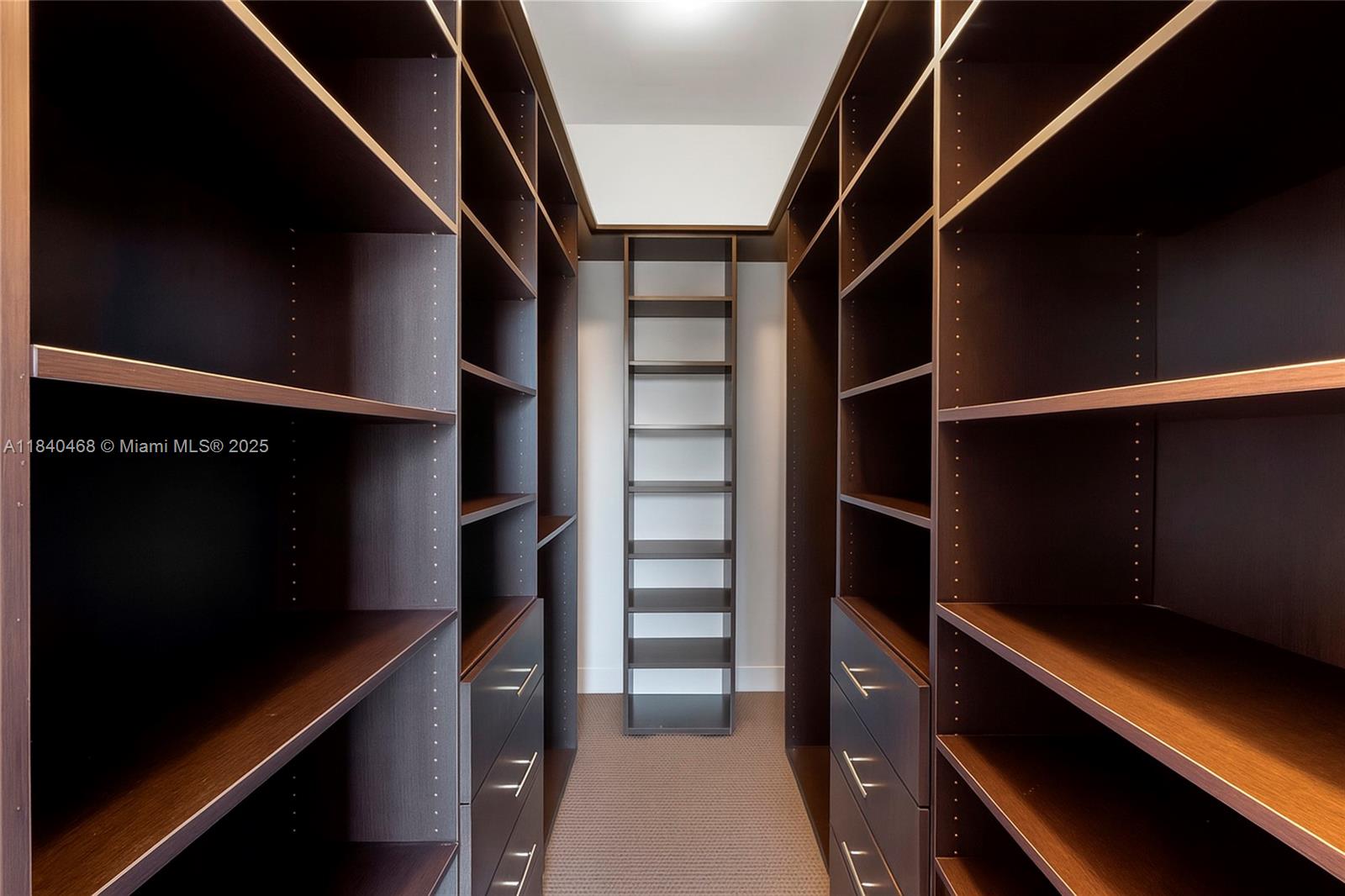 TDR TOWER I CONDO - Residential Lease