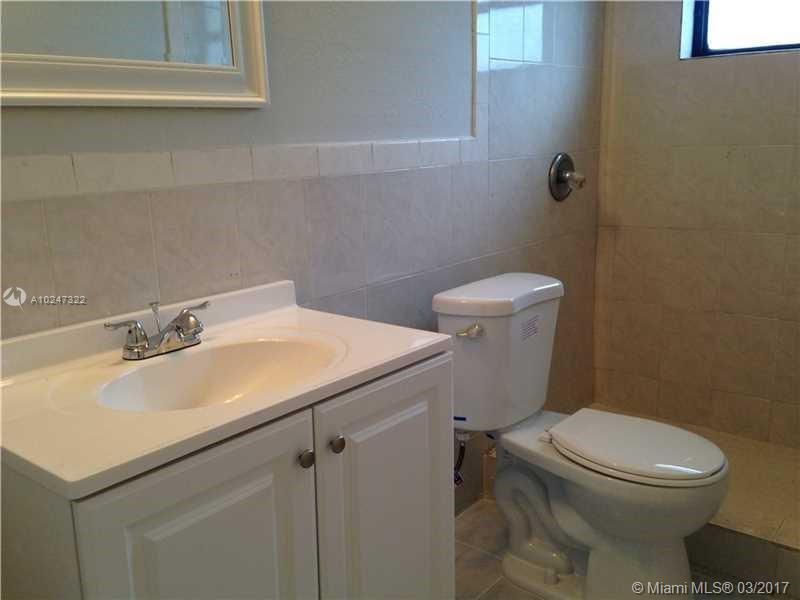 WESTON VILLAGE - Residential Lease