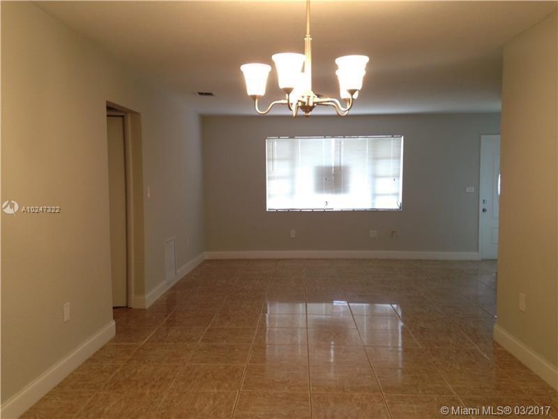 WESTON VILLAGE - Residential Lease