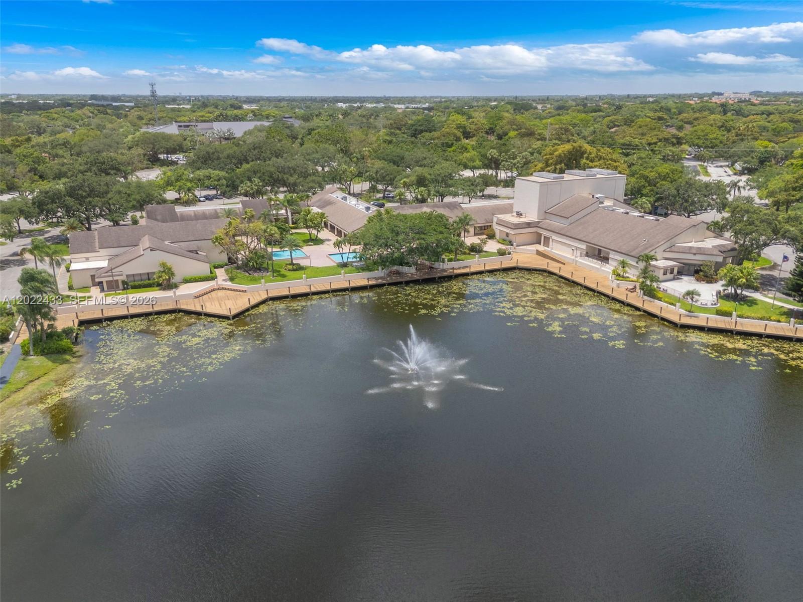APPLEWOOD 2 - Residential