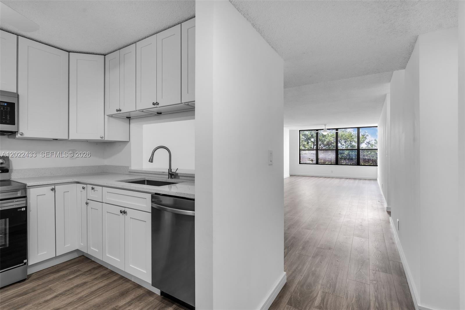 APPLEWOOD 2 - Residential