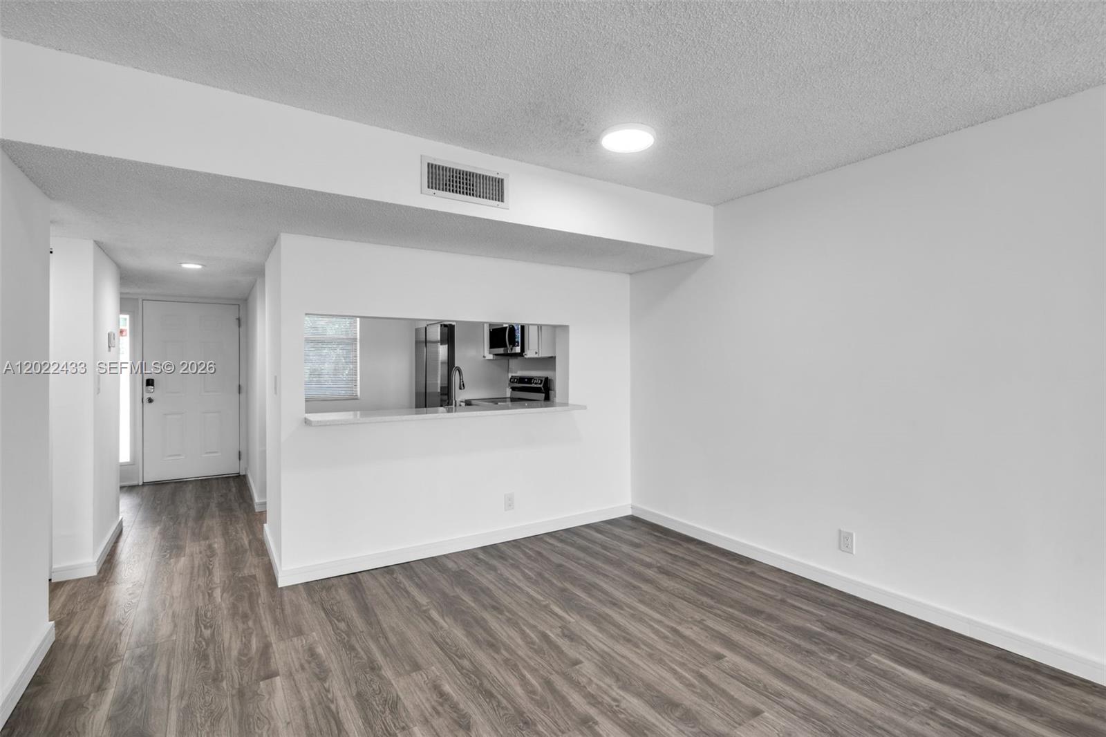 APPLEWOOD 2 - Residential
