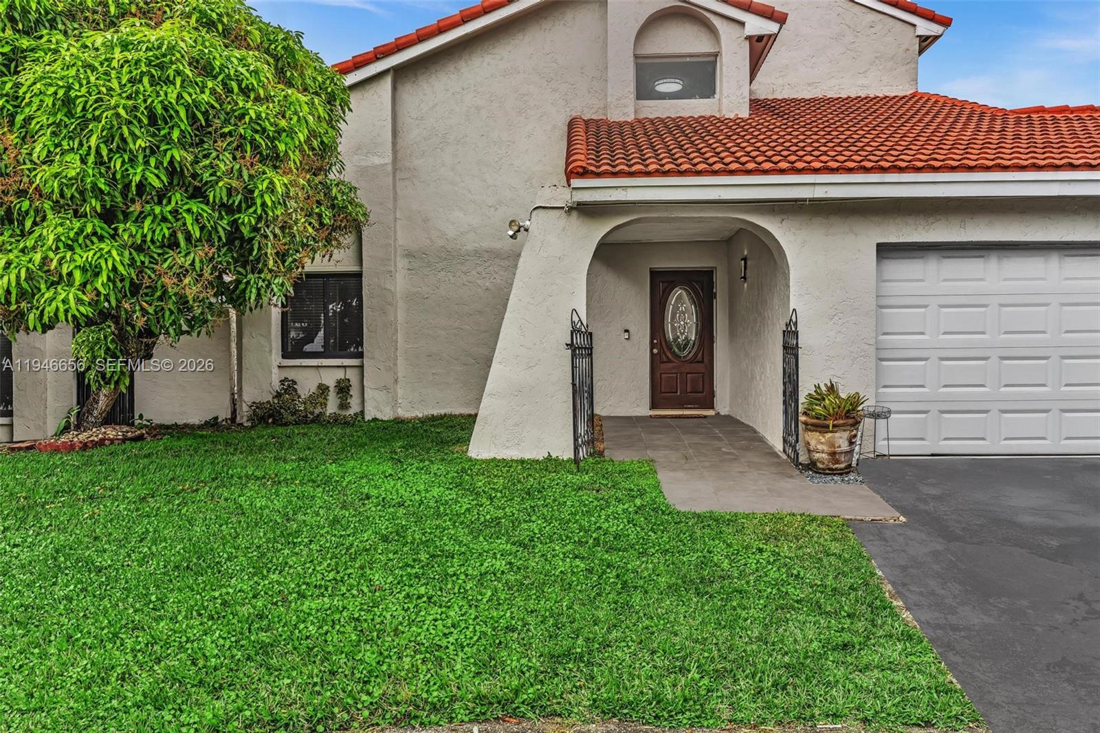 THE MOORS SEC 1 - Residential