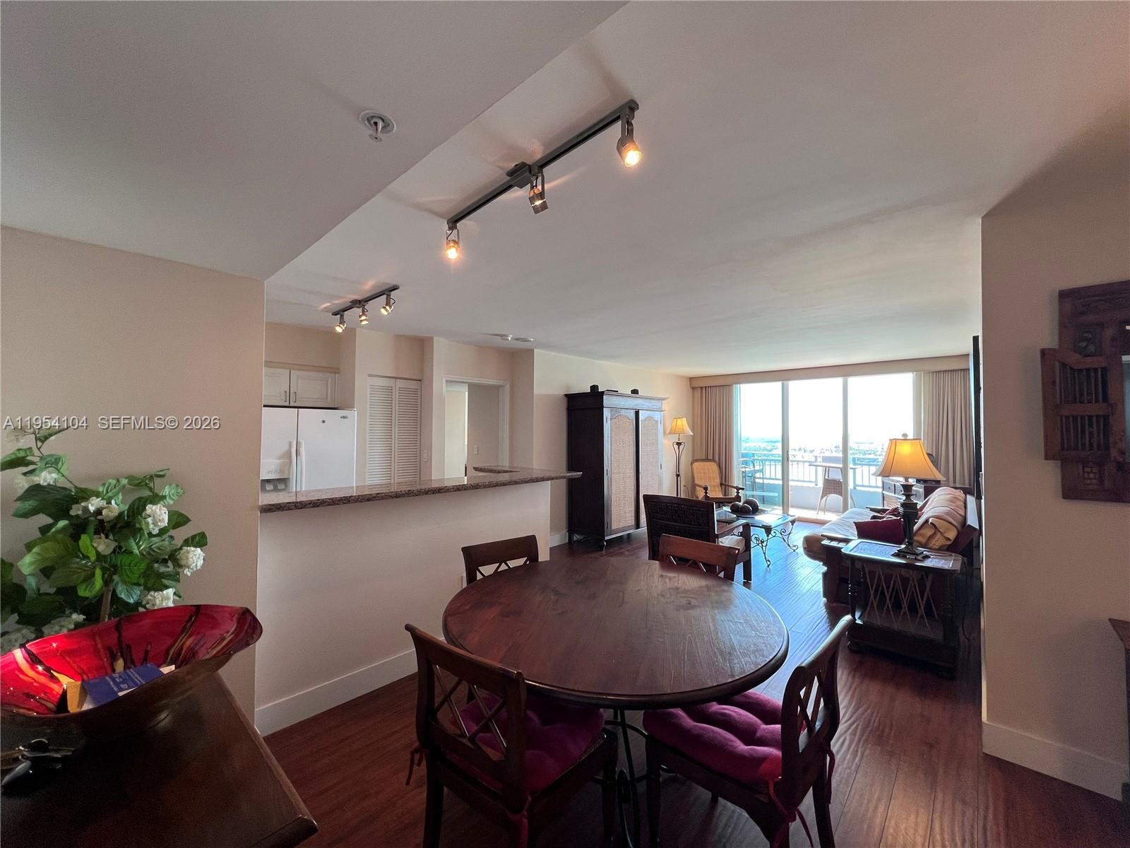YACHT CLUB AT PORTOFINO C - Residential