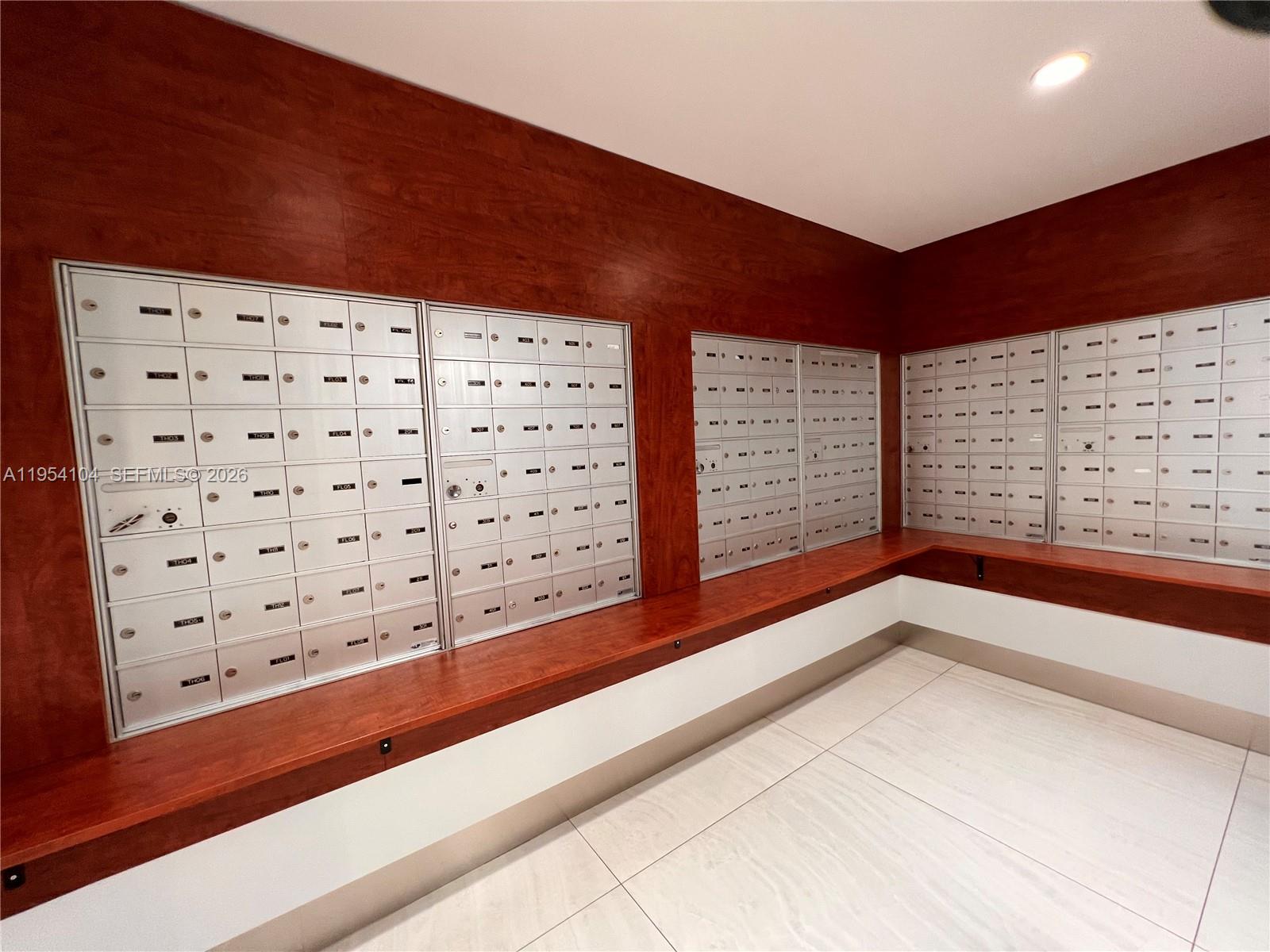 YACHT CLUB AT PORTOFINO C - Residential