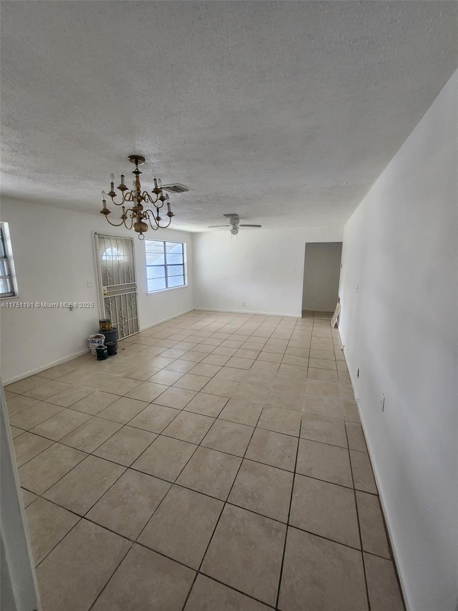 PARK MANOR 1 - Residential Lease