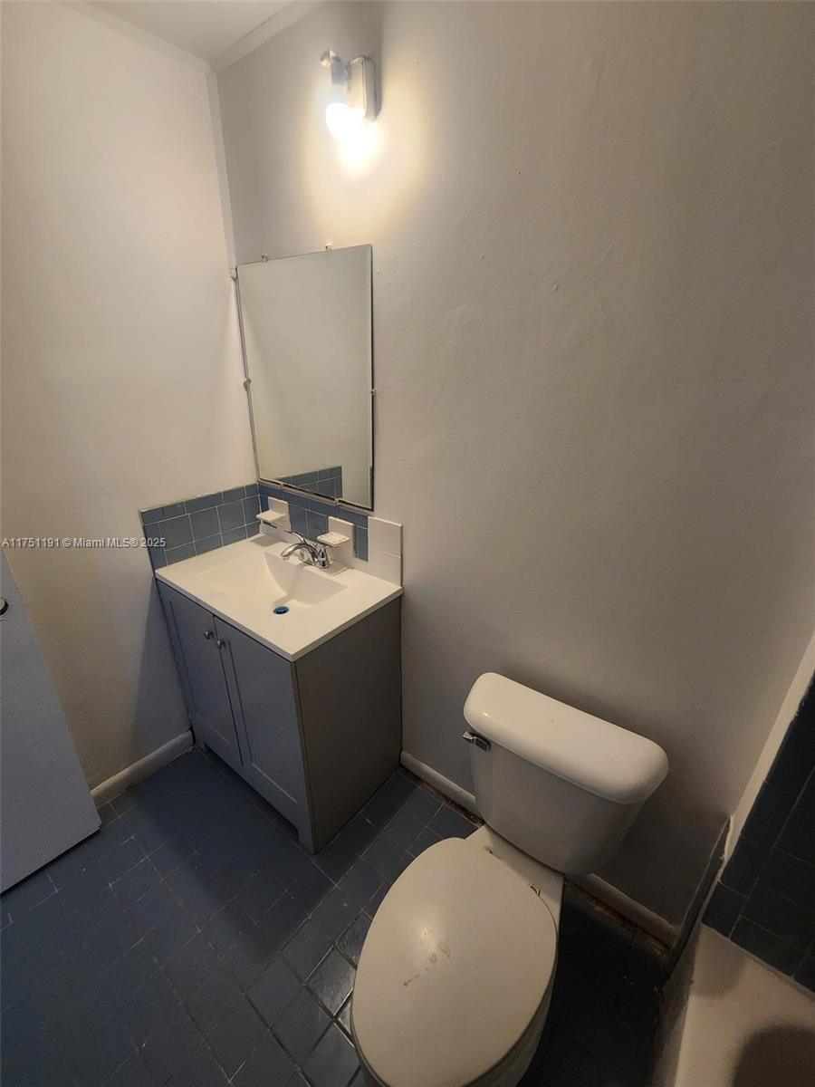 PARK MANOR 1 - Residential Lease