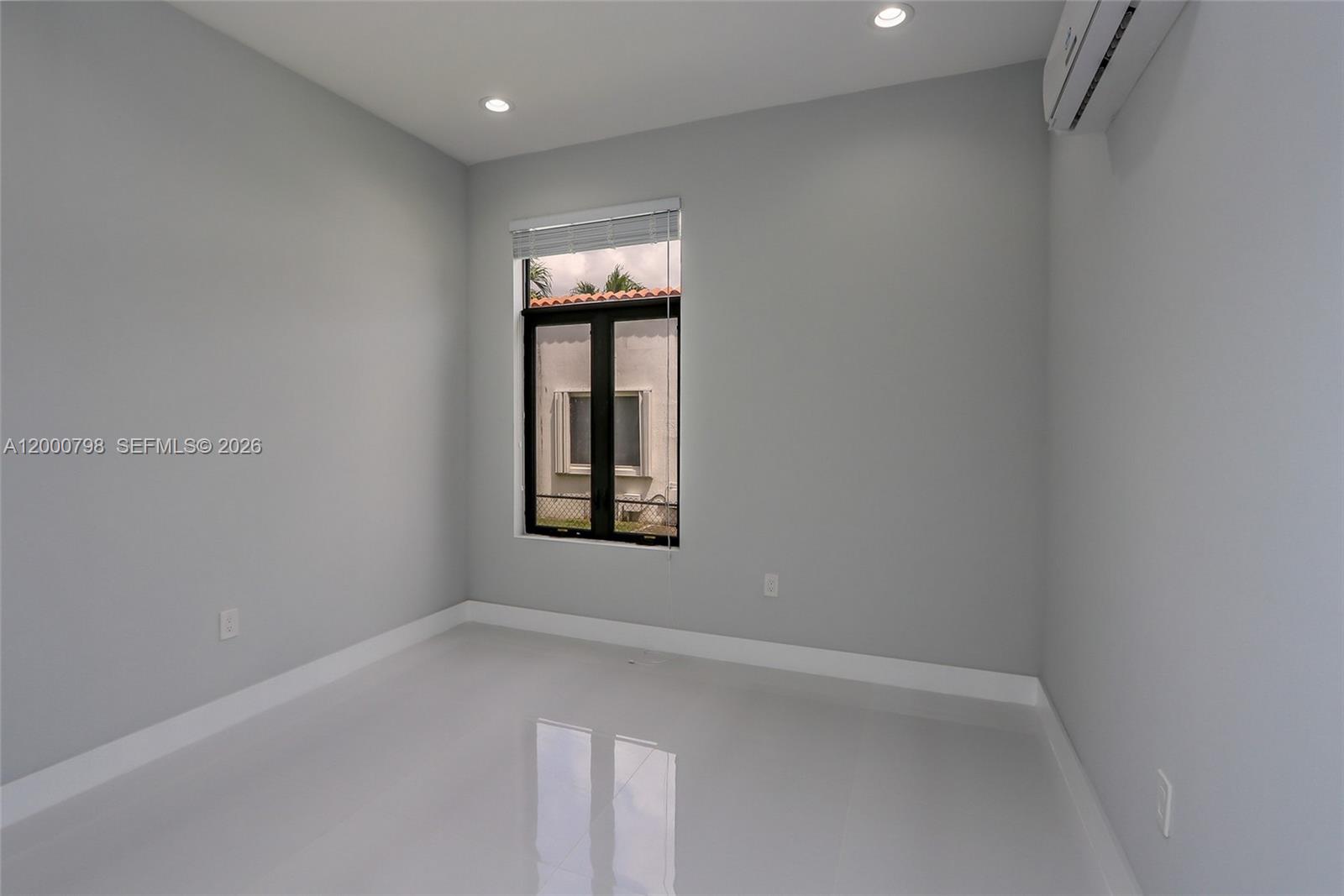 BILTMORE HGTS RED ROAD AD - Residential Lease